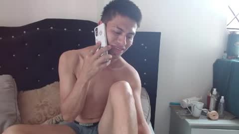 johan online show from April 20, 6:31 pm