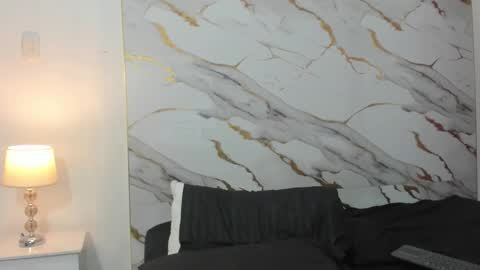 johan online show from October 2, 12:45 pm