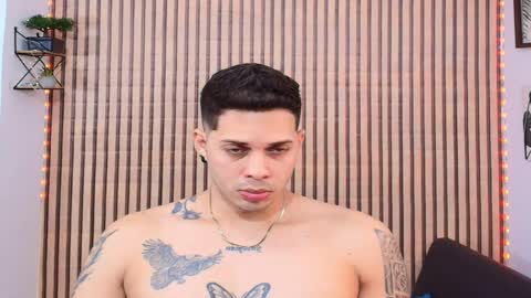 johan speitzer online show from February 15, 10:28 pm