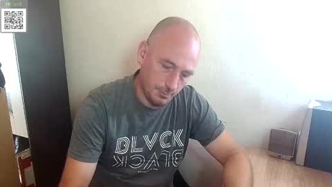 Snapshot of johanbarker chatting on September 25, 11:14 am Johan online show from September 25, 11:14 am