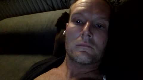 johannesjohnsson780 online show from December 4, 2:43 am