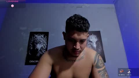 Snapshot of johansmith__ chatting on March 4, 1:55 am Johan Smith online show from March 4, 1:55 am