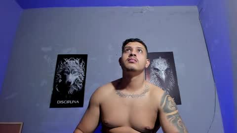 Snapshot of johansmith__ chatting on March 22, 1:42 am Johan Smith online show from March 22, 1:42 am