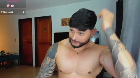 King -    online show from December 8, 11:51 pm