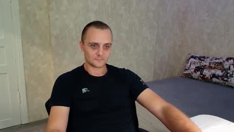 Snapshot of john_3019 chatting on October 19, 5:24 pm John online show from October 19, 5:24 pm