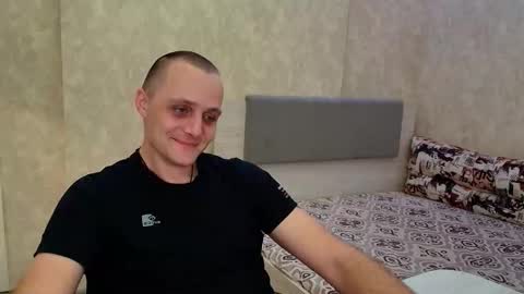 Snapshot of john_3019 chatting on February 14, 9:11 pm John online show from February 14, 9:11 pm