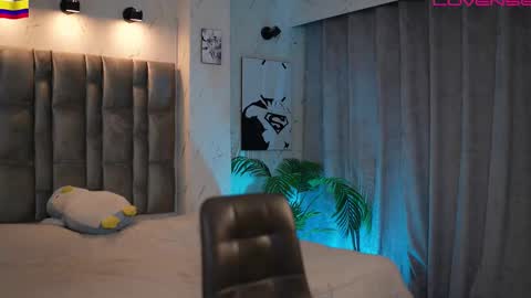 Snapshot of john_king29 chatting on March 6, 11:34 pm john online show from March 6, 11:34 pm