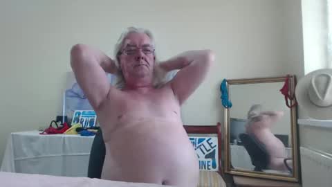 JOHN online show from February 4, 3:15 pm