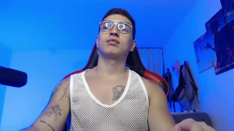 JOHN online show from June 18, 2:43 pm