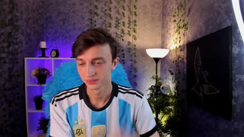 John online show from December 1, 8:53 pm