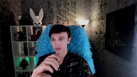 John online show from December 18, 11:08 pm