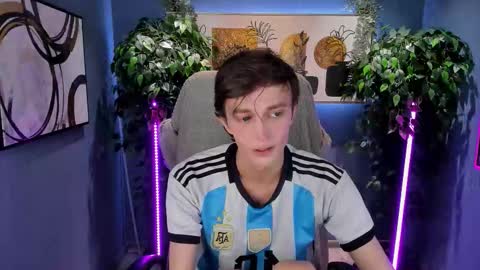 John online show from October 16, 7:42 am