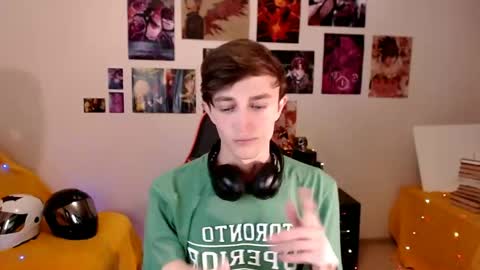 john_winx online show from May 20, 5:30 pm