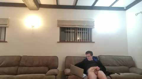 Snapshot of johnathan_stuart33 chatting on February 24, 11:36 pm johnathan_stuart33 online show from February 24, 11:36 pm