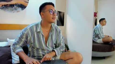 johnbelrose online show from October 8, 8:28 pm