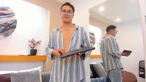 johnbelrose online show from January 14, 9:31 pm