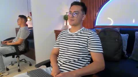 johnbelrose online show from February 8, 1:09 am