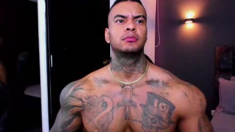 Snapshot of johnbelt_ chatting on February 15, 11:52 am john belt online show from February 15, 11:52 am