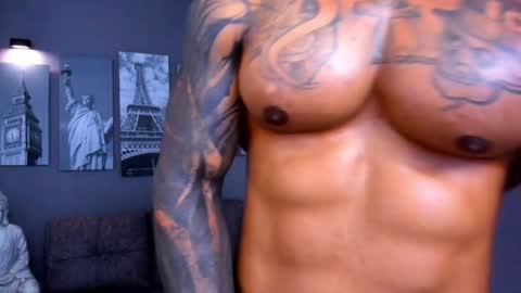 Snapshot of johnbelt_ chatting on March 17, 12:04 am john belt online show from March 17, 12:04 am