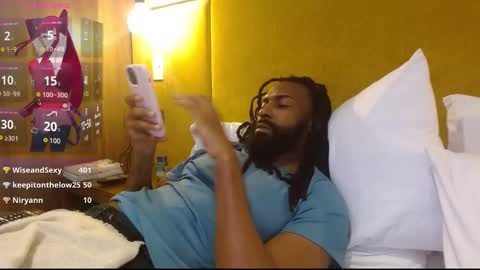 Snapshot of johngabbanaaaa chatting on January 17, 4:06 am John Gabbana online show from January 17, 4:06 am
