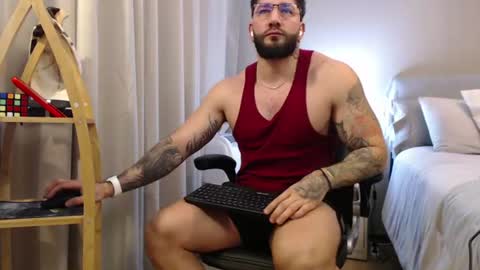 john online show from July 9, 7:40 pm