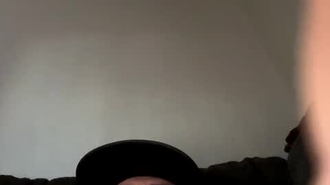 Snapshot of johnny06033 chatting on March 9, 1:15 pm johnny06033 online show from March 9, 1:15 pm