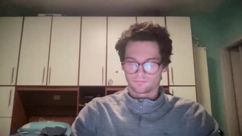 Johnny online show from December 4, 10:40 pm