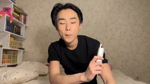 Johny online show from April 23, 7:27 pm