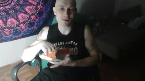 Johnny online show from September 19, 5:02 pm