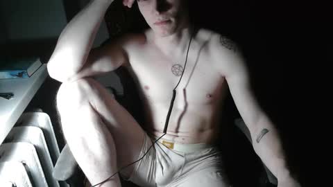 Johnny online show from March 18, 4:21 pm