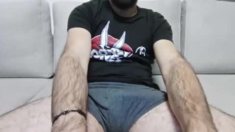 johnny_yaa online show from December 23, 9:51 pm