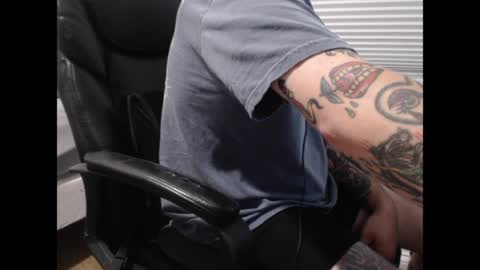 johnny online show from April 5, 3:20 pm