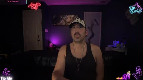 Snapshot of johnnyfromspace chatting on April 5, 8:44 am Johnny from Space online show from April 5, 8:44 am