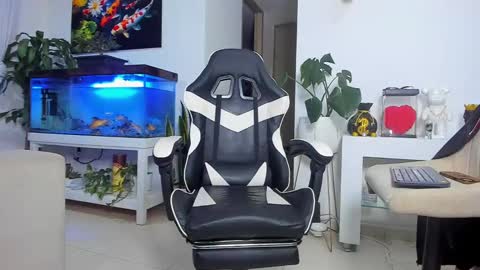 JOHNNY online show from October 13, 1:38 am