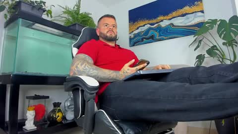 Snapshot of johnnygrayson_ chatting on May 19, 12:27 am JOHNNY online show from May 19, 12:27 am