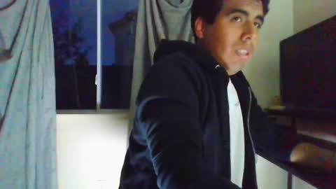 johnnyleos online show from June 22, 11:40 am