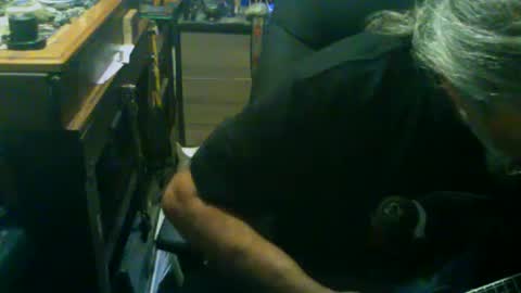 johnnyshung1 online show from October 1, 6:36 pm