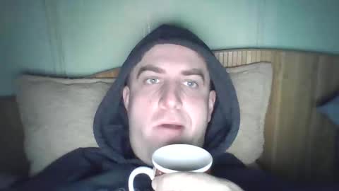 Snapshot of johnoreon chatting on December 29, 8:00 am johnoreon online show from December 29, 8:00 am