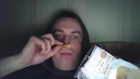 Snapshot of johnoreon chatting on March 5, 3:07 pm johnoreon online show from March 5, 3:07 pm