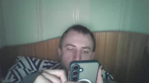 johnoreon online show from September 9, 8:36 am