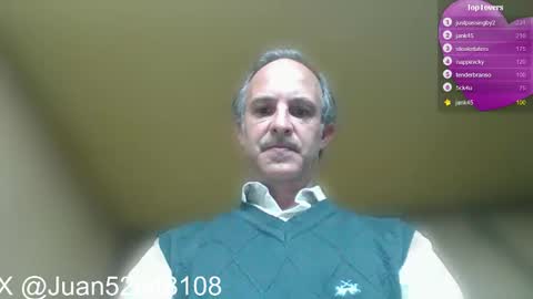 Snapshot of johnq_23 chatting on December 27, 4:21 pm John online show from December 27, 4:21 pm
