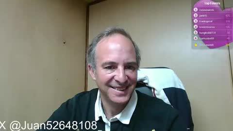 Snapshot of johnq_23 chatting on September 9, 3:55 pm John online show from September 9, 3:55 pm