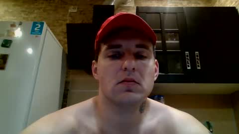 Snapshot of johny_hurdman27 chatting on December 18, 1:39 pm johny27 online show from December 18, 1:39 pm