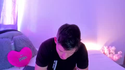 johnycooper08 online show from July 28, 12:23 pm