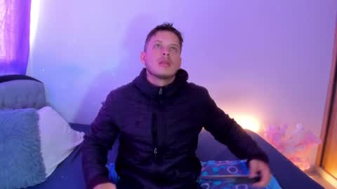 johnycooper08 online show from July 30, 12:26 pm