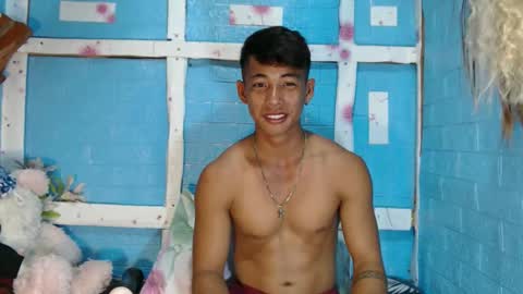 Snapshot of johnydestroyer chatting on October 1, 1:06 pm johnydestroyer online show from October 1, 1:06 pm