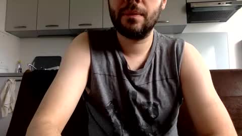 joinmetoparis online show from December 22, 9:55 am