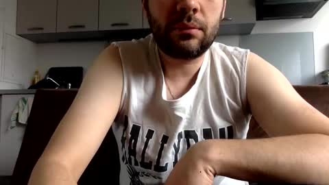 joinmetoparis online show from February 22, 9:08 am