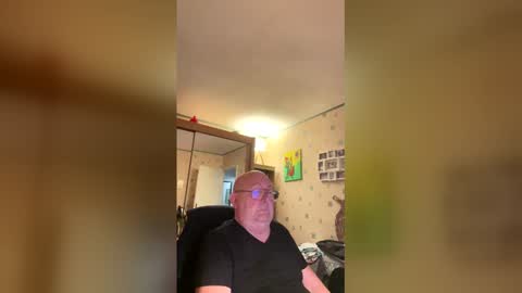 Snapshot of jojo60000529566 chatting on February 16, 7:54 pm jojo60000529566 online show from February 16, 7:54 pm