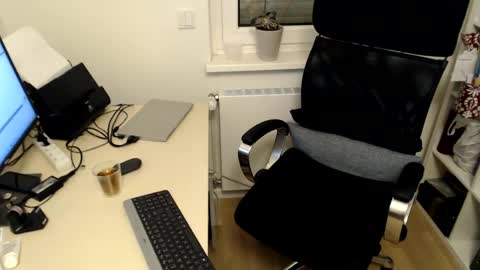 Snapshot of jojopanki chatting on January 28, 7:22 am goBerlin38 online show from January 28, 7:22 am